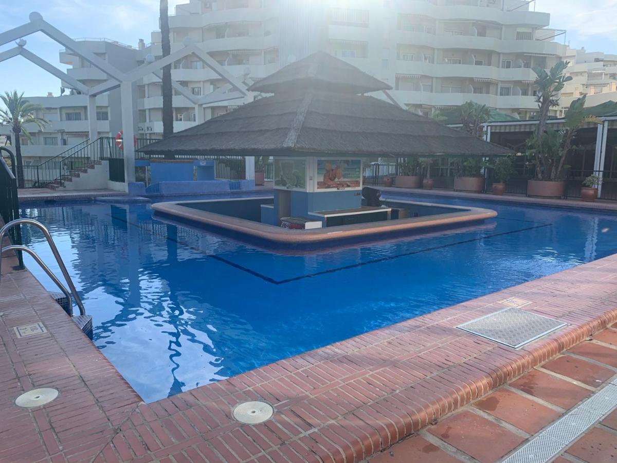 Apartamento Con Vistas Al Mar Benalmadena Bagian luar foto
