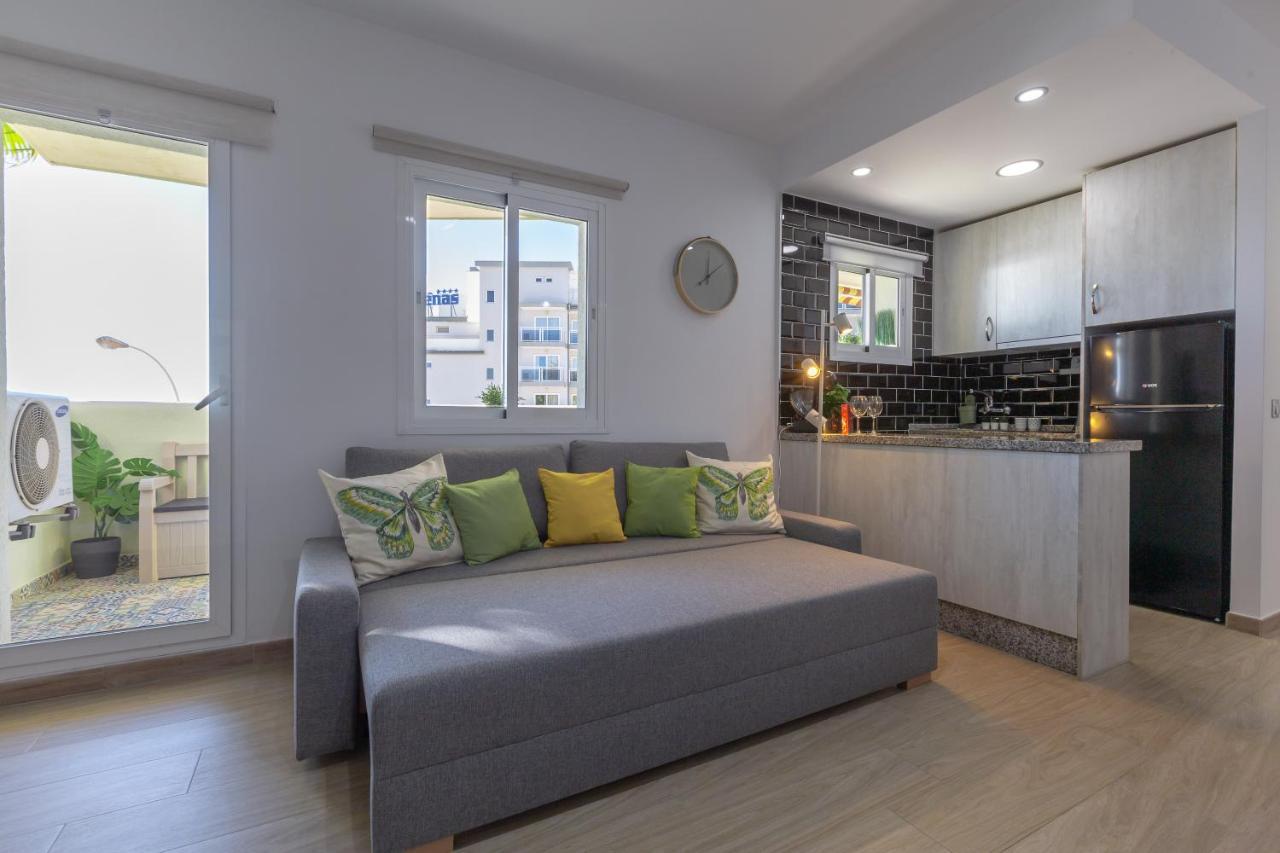 Apartamento Con Vistas Al Mar Benalmadena Bagian luar foto